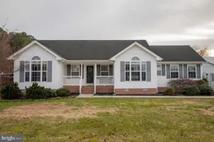 30435 Daphne Ln, Princess Anne, MD 21853 - Photo 2