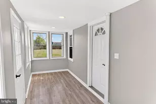 406 Charlotte Ave, Crisfield, MD 21817 - Photo 4