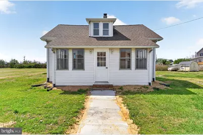 406 Charlotte Avenue, Crisfield, MD 21817 - Photo 1