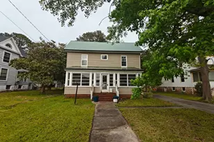 103 S Somerset Ave, Crisfield, MD 21817 - Photo 2