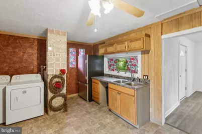 262 N Somerset Avenue, Crisfield, MD 21817 - Photo 18