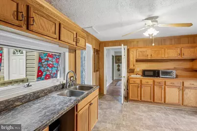 262 N Somerset Avenue, Crisfield, MD 21817 - Photo 20