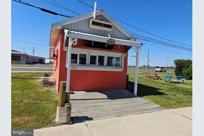 514 W Main Street, Crisfield, MD 21817 - Photo 2