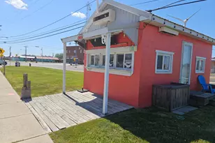 514 W Main St, Crisfield, MD 21817 - Photo 1
