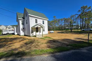 2902 Byrdtown Rd, Crisfield, MD 21817 - Photo 2