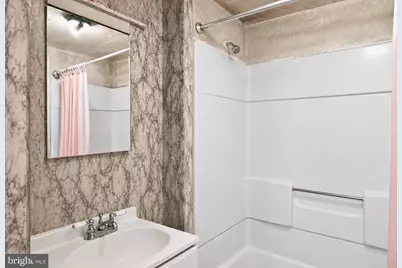 40 W Chesapeake Avenue, Crisfield, MD 21817 - Photo 22
