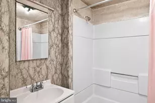 40 W Chesapeake Ave, Crisfield, MD 21817 - Photo 22