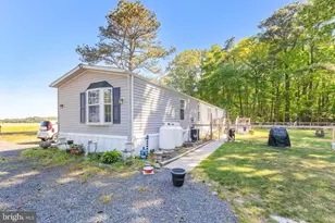 30105 Revells Neck Rd, Westover, MD 21871 - Photo 1