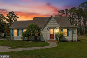 20 Hall Hwy, Crisfield, MD 21817 - Photo 1