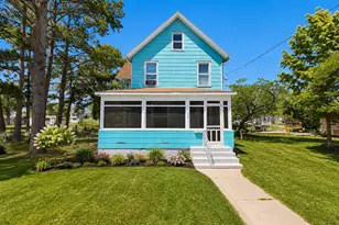 108 W Chesapeake Ave, Crisfield, MD 21817 - Photo 1