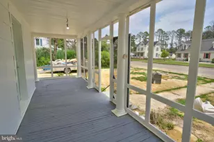272 S Somerset Ave, Crisfield, MD 21817 - Photo 6