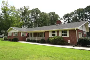 26443 Asbury Ave, Crisfield, MD 21817 - Photo 2