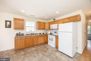 153 S 4th St, Crisfield, MD 21817 - Photo 10
