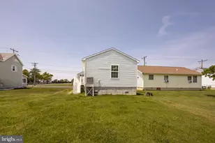153 S 4th St, Crisfield, MD 21817 - Photo 36
