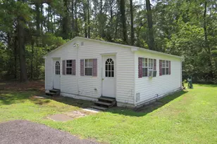26499 Asbury Ave, Crisfield, MD 21817 - Photo 10