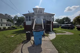 306 Myrtle St, Crisfield, MD 21817 - Photo 1