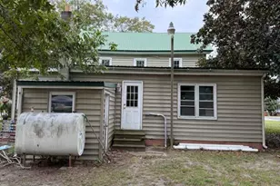 103 S Somerset Ave, Crisfield, MD 21817 - Photo 2
