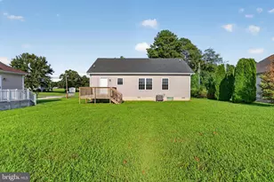 11746 Crisfield Ln, Princess Anne, MD 21853 - Photo 2