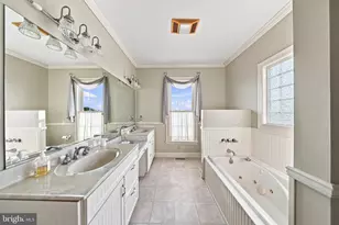 26128 Byrd Rd, Crisfield, MD 21817 - Photo 32
