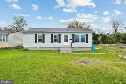 319 W Chesapeake Avenue, Crisfield, MD 21817 - Photo 2