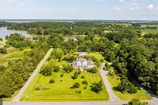 26604 E Bonfield Rd, Oxford, MD 21654 - Photo 1