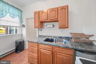 305 Port St, Easton, MD 21601 - Photo 16