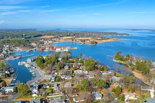 216 E Chew Ave, Saint Michaels, MD 21663 - Photo 2