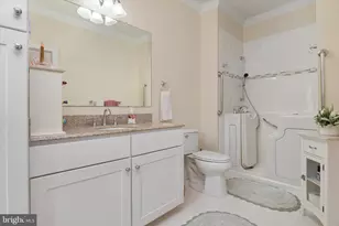 8050 Easton Village Dr, Easton, MD 21601 - Photo 24