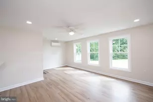 66 Johnson St, Easton, MD 21601 - Photo 12