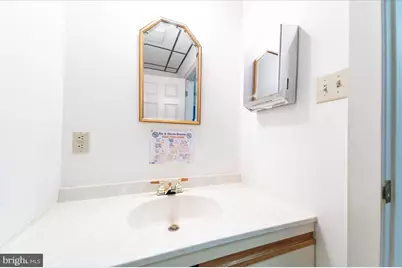 28 W Washington Street W #2ND FLOOR, Hagerstown, MD 21740 - Photo 16