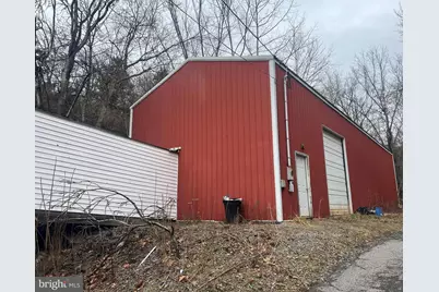 102 E Main Street, Hancock, MD 21750 - Photo 2