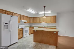 19446 Sapphire Dr, Hagerstown, MD 21742 - Photo 14