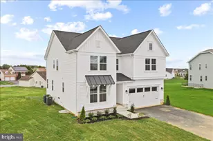 13702 Pulaski Dr, Hagerstown, MD 21742 - Photo 4