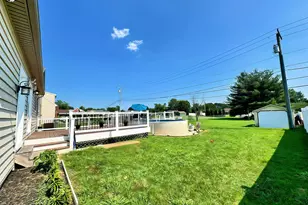 17325 Diane Dr, Hagerstown, MD 21740 - Photo 12