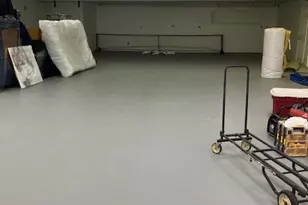 351 S Potomac St, Hagerstown, MD 21740 - Photo 1