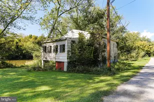 13726 Hopps Landing Rd, Hagerstown, MD 21740 - Photo 16
