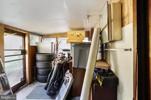 13726 Hopps Landing Rd, Hagerstown, MD 21740 - Photo 12