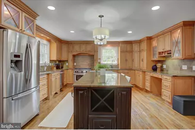20204 Plumwood Drive, Hagerstown, MD 21742 - Photo 12