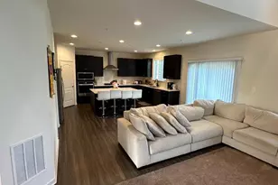 9322 Alloway Dr, Hagerstown, MD 21740 - Photo 4