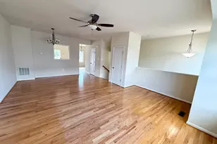 10378 Lantern Ln, Hagerstown, MD 21740 - Photo 2