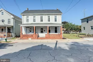 1037 & 1037 1/2 Spruce St, Hagerstown, MD 21740 - Photo 1