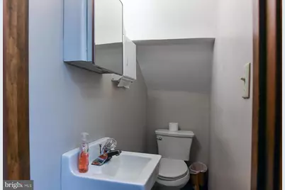 29 W Franklin Street, Hagerstown, MD 21740 - Photo 12