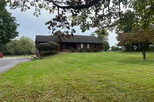 20931 Mt Aetna Rd, Hagerstown, MD 21742 - Photo 2