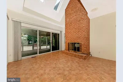 18806 Fountain Terrace, Hagerstown, MD 21742 - Photo 6