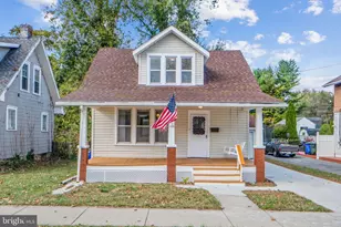 719 Virginia Ave, Hagerstown, MD 21740 - Photo 1