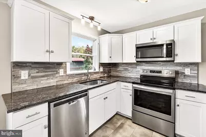 511 Rhode Island Avenue, Hagerstown, MD 21740 - Photo 1