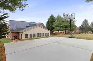 9812 Pembroke Dr, Hagerstown, MD 21740 - Photo 50