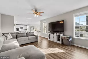 18118 Petworth Cir, Hagerstown, MD 21740 - Photo 20