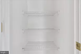 37 S Colonial Dr, Hagerstown, MD 21740 - Photo 10