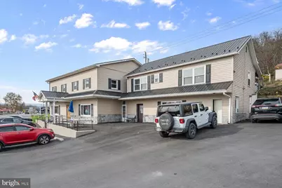 200 E Main Street, Hancock, MD 21750 - Photo 24